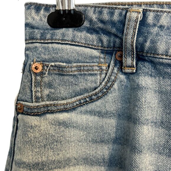 American Eagle Stretch 90s High-Rise Mini Skirt Light Wash Denim Skirt Size 6 - Picture 4 of 11